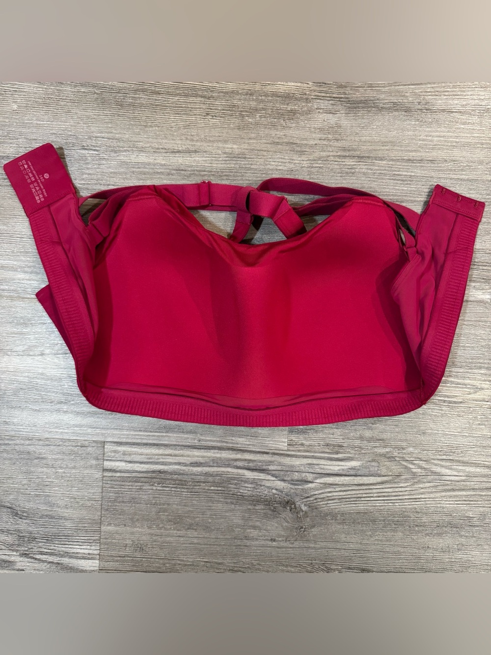 lululemon Energy High Support Crisscross 38D Sports Bra - Magenta/Pink - Picture 3 of 4
